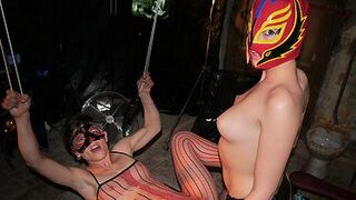 Leyre, maniatada y follada en el Zulo