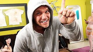 Expulsión de Ana Marco MYHYV