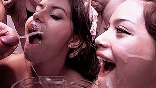 Bukkake a dos Colombianas