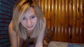 Masturbación en la webcam de Olessika