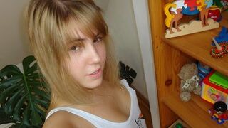 Sophía en la webcam