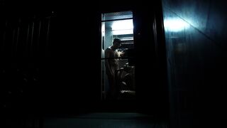 Atrapados en el ascensor